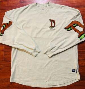 Disneyland Spirit Jersey sz XL Mint Green Chocolate chip Ice cream